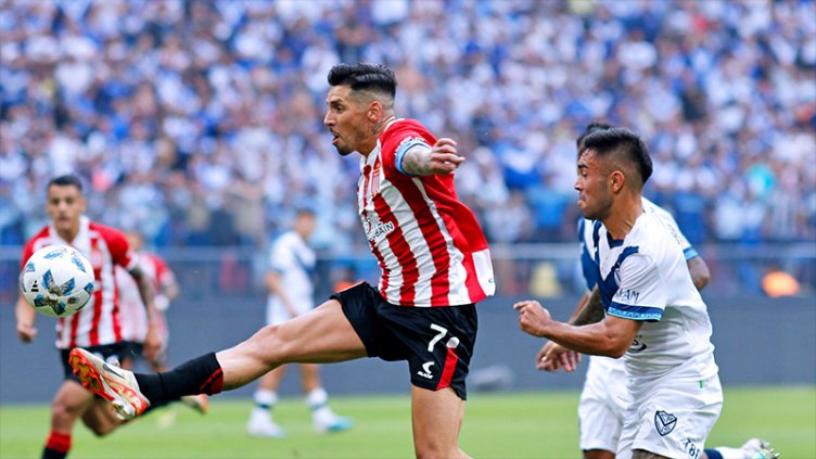 Vélez le iguala 1-1 a Estudiantes en la final de la Copa de la Liga