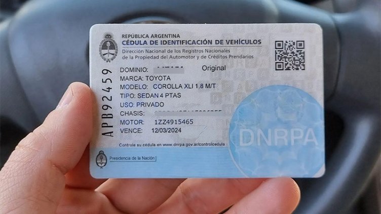 El Gobierno oficializó la derogación de la Cédula Azul para conducir un vehículo