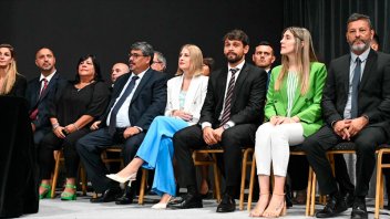 Concejales justicialistas de Paraná piden a senadores “detener la Ley de Bases”