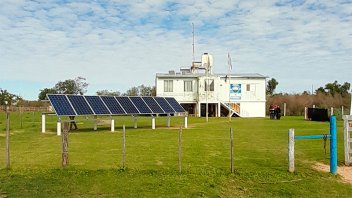 Inspeccionaron sistemas fotovoltaicos en escuelas en departamento Victoria