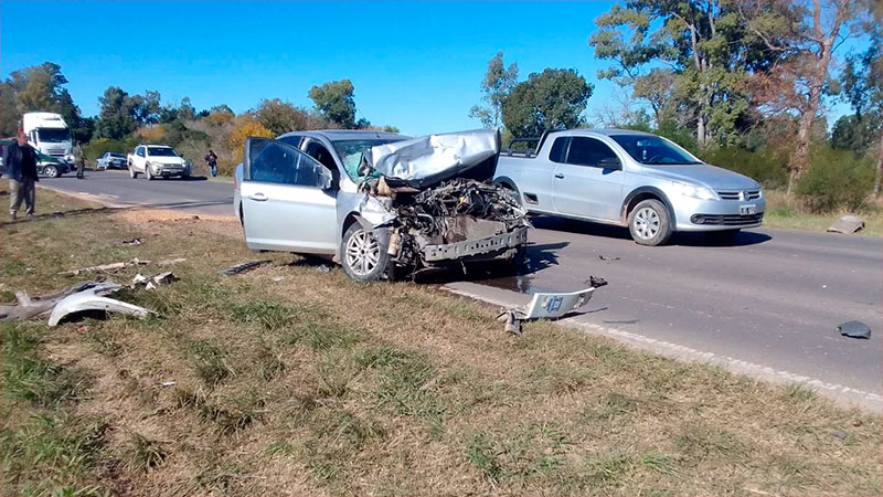 Tres vehículos chocaron en Ruta 39 y hospitalizaron al conductor de un ...