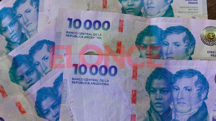 Alertan por circulación de billetes falsos de 10.000 pesos: cómo detectarlos