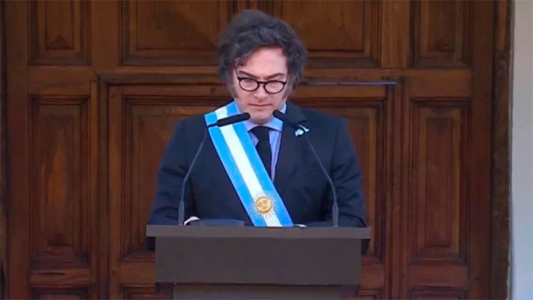 Javier Milei encabezó el acto por el 25 de Mayo en Córdoba