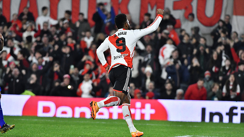 River le ganó a Tigre con goles de Borja y quedó cerca de la cima: video del 3-1