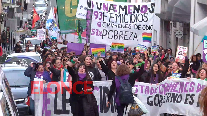 La marcha Ni una Menos en Paraná exigió “la emergencia en violencia de género”
