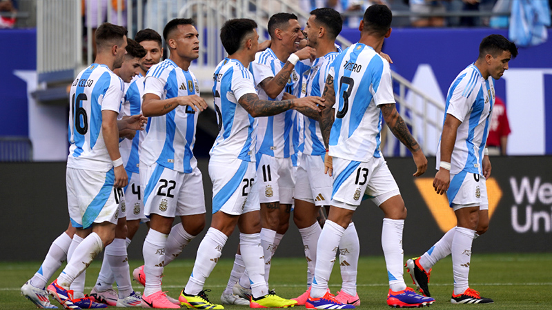 Argentina venció a Ecuador en el primer partido amistoso: video del 1-0