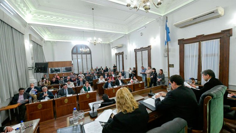Senado entrerriano aprobó el subsidio a la tarifa eléctrica para universidades