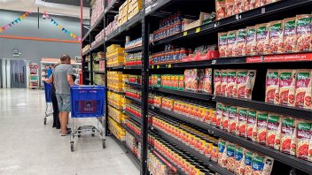 Descuentos para jubilados: cómo  ahorrar hasta 30 por ciento en supermercados