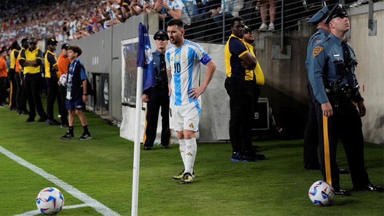 Selección: Messi espera por los estudios médicos tras una molestia muscular