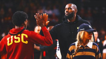Historia en la NBA: LeBron James jugar con su hijo Bronny en los Lakers