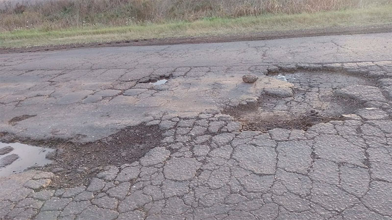 Docentes y vecinos se manifestarán por el mal estado de la ruta 20 este ...