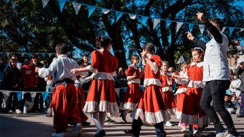Celebraron el día de la Independencia con música y danzas en la Escuela Hogar