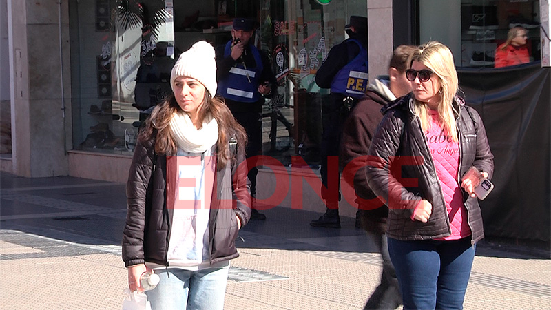 El fr&iacute;o lleg&oacute; con todo. Archivo Elonce