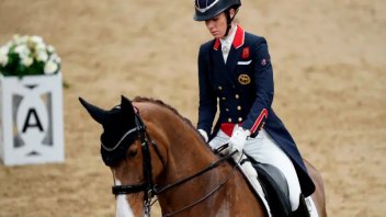Campeona olímpica fue acusada de maltrato animal y se retiró de Juegos Olímpicos