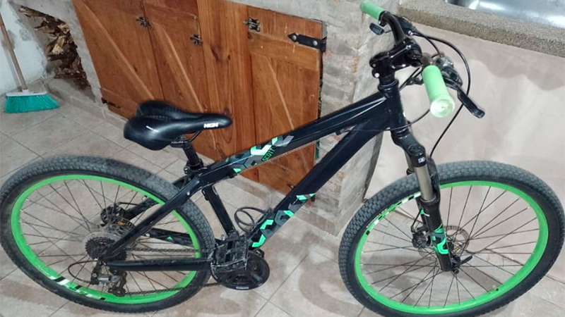 As&iacute; es la bicicleta robada al alumno de la escuela Borges