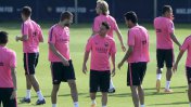 Messi reaparece en un amistoso del Barcelona