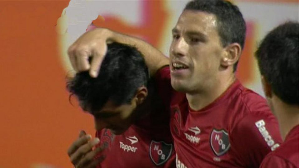 El festejo de los jugadores de la Lepra tras el Golazo de Tevez