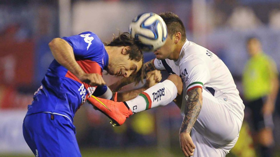 V&eacute;lez gan&oacute; por la m&iacute;nima diferencia.