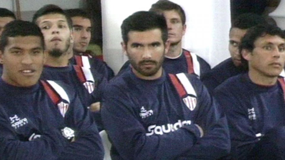 El Gato presentó oficialmente su plantel, cuerpo técnico e indumentaria.