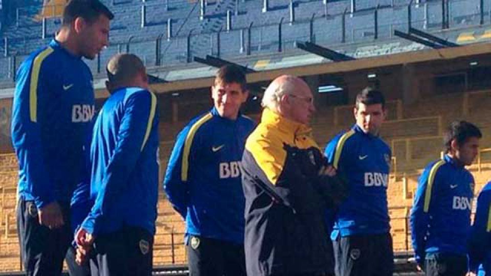 Boca present&oacute; el plantel.