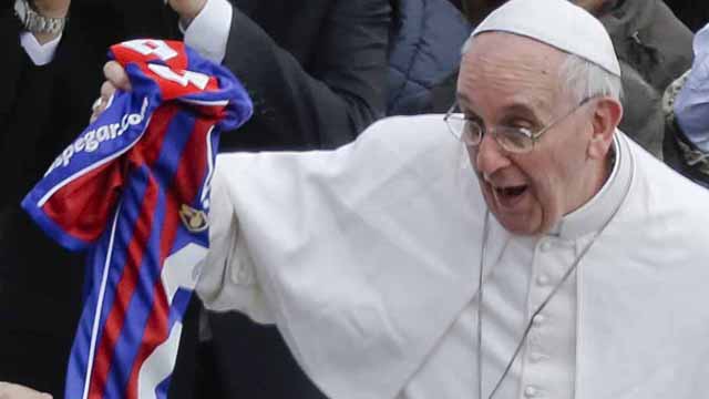 Un hincha de Boca le pidió algo especial al Papa Francisco.