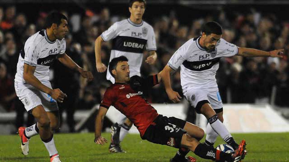 La Lepra y el Lobo terminaron 1-1.