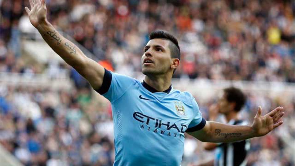 Ag&uuml;ero necesito diez minutos para marcar el gol del triunfo.