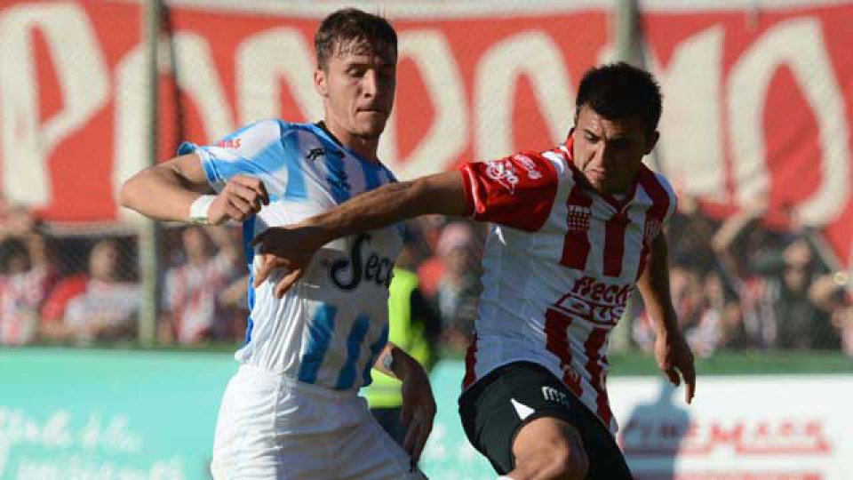 Lluvia de goles en el estadio 15 de Abril.