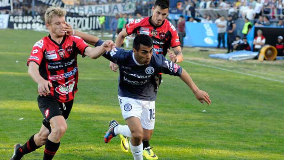 El Santo cayó en Mendoza.