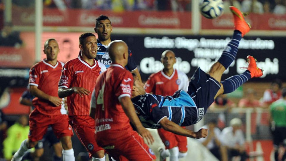 Una nueva derrota para Argentinos.