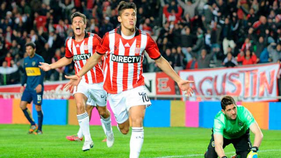 Correa qbri&oacute; la cuenta para la goleada del Pincha.