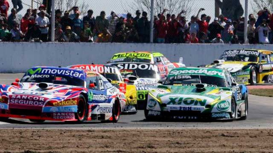 Durísima carrera en Rafaela.