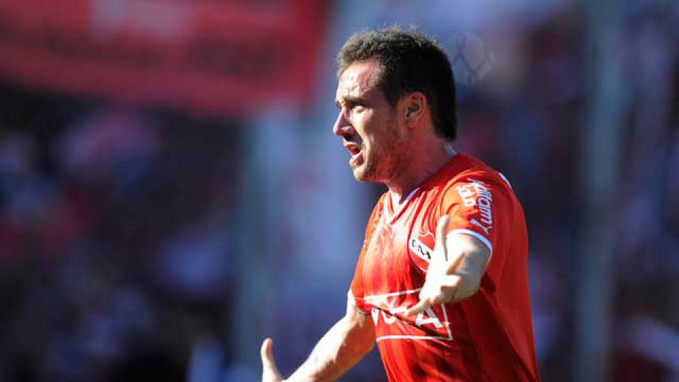 Mancuello festeja su gol.