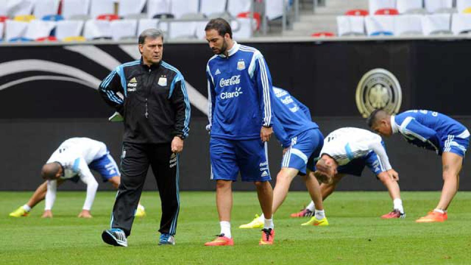 Gonzalo Higuaín sufrió una lesión muscular.