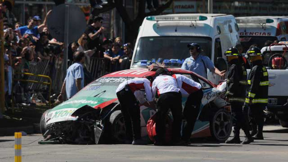 Así quedó el auto de Mariano Werner.