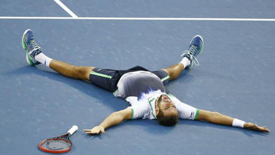 El croata Marin Cilic paseó su tenis potente en el Arthur Ashe Stadium.