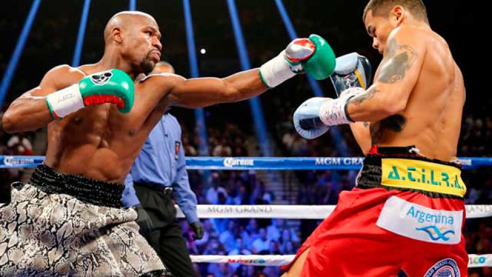 En Las Vegas, el norteamericano fue superior al argentino.