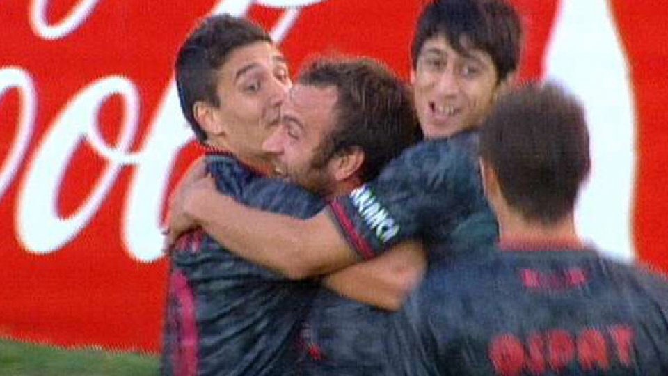 El Sabalero se puso r&aacute;pido en ventaja ante Argentinos.