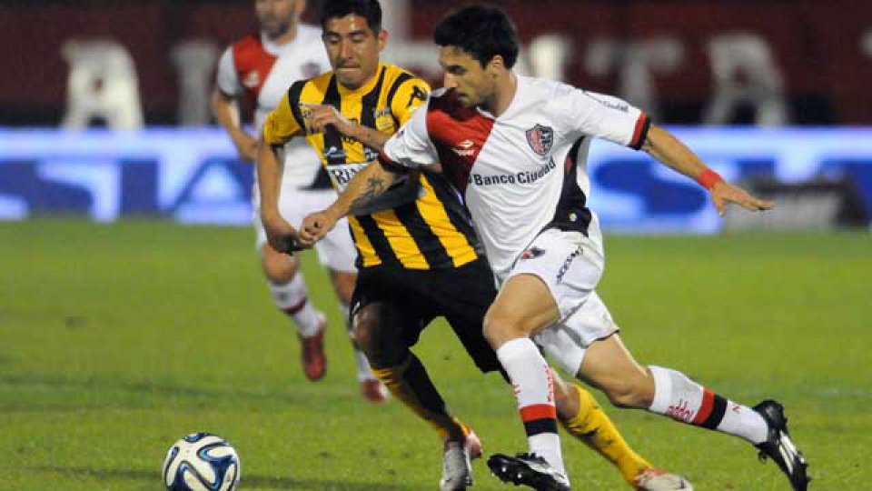 Sobre el final, Newell&acute;s venci&oacute; por 1-0 a Olimpo.