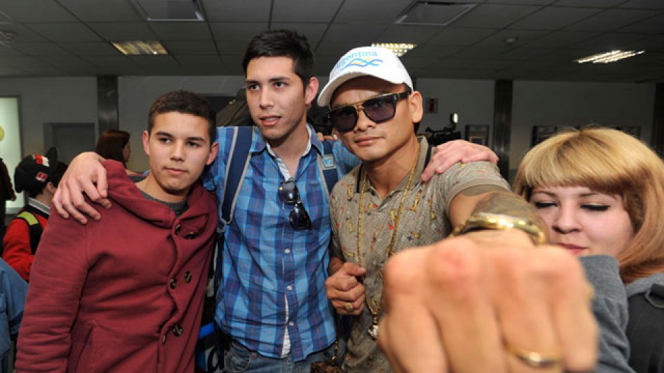 Maidana volvió al país y habló.