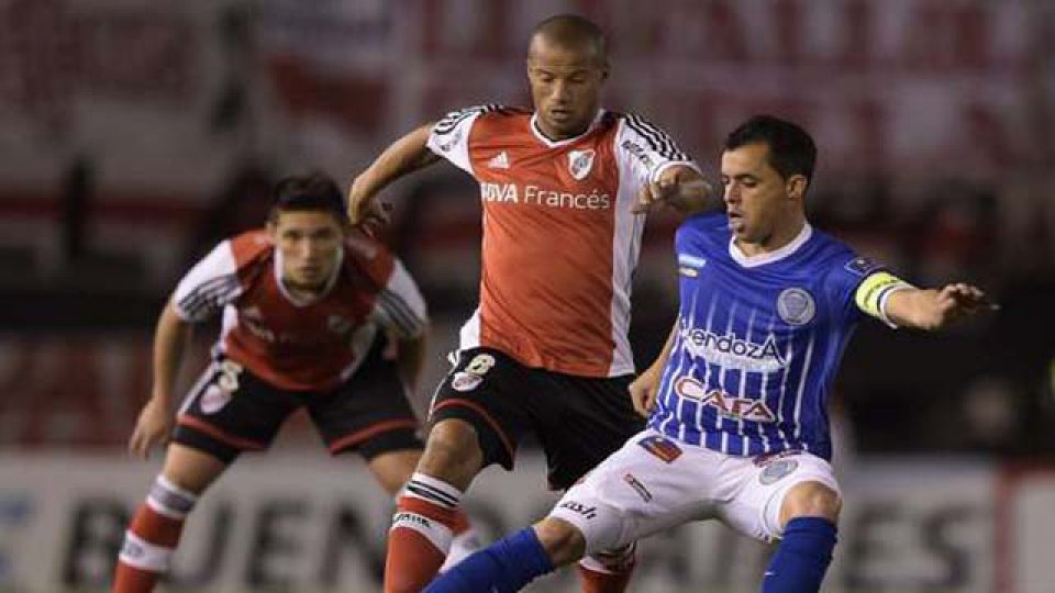 El Millonario mantiene en la Copa el buen nivel que muestra en el torneo local.