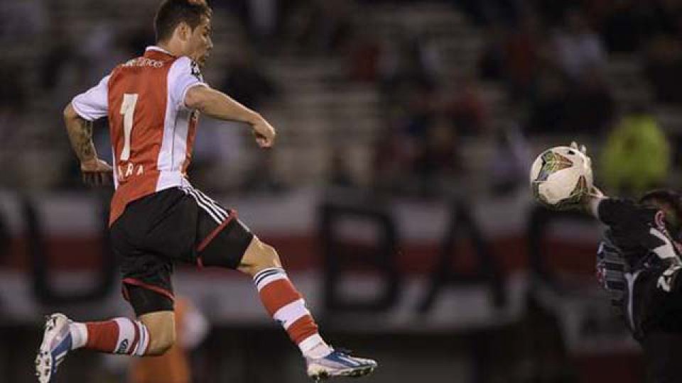 El uruguayo Mora llega a los 5 goles en la temporada.