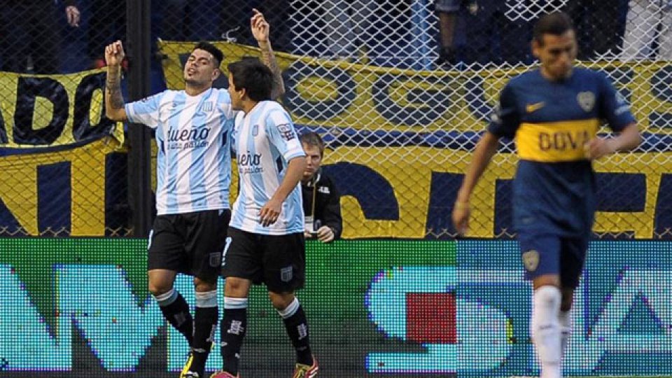 Gustavo Bou fue el h&eacute;roe de la tarde en la Bombonera.