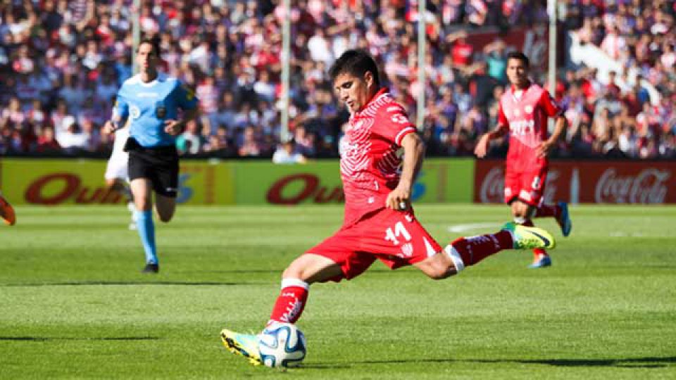 Mientras espera por Patronato, Unión juega en Junín.(Prensa: Unión)