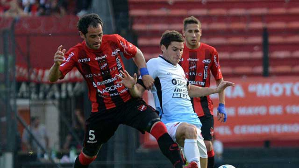 El Sabalero sigue en zona de ascenso a seis del San Martín de San Juan.