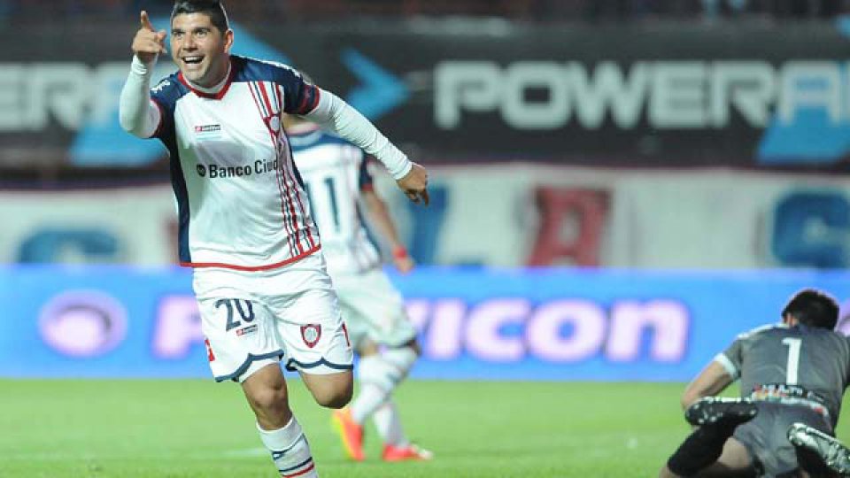 Ortigoza marc&oacute; el segundo tanto de penal.