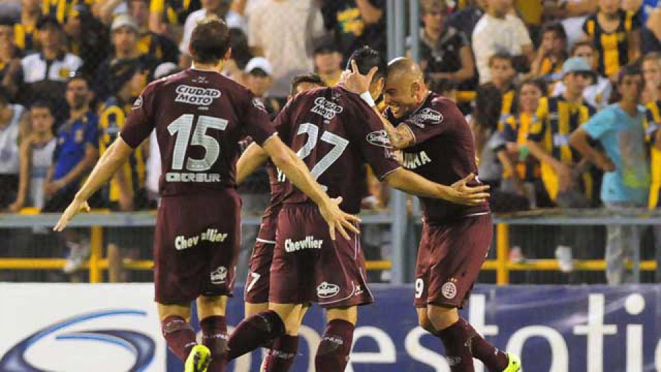 Lan&uacute;s festej&oacute; en Rosario.