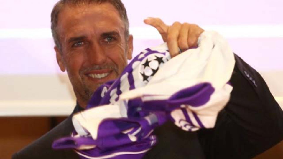 El Batigol se mostr&oacute; muy emocionado por el reconocimiento.