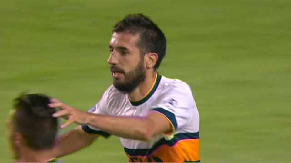 El empate lleg&oacute; de la mano de Echeverr&iacute;a.