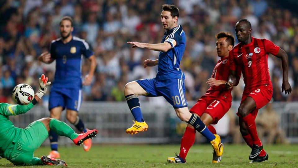 Argentina se flore&oacute; ante Hong Kong.